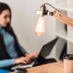 Qué es la potencia contratada y cómo afecta a la factura de una empresa